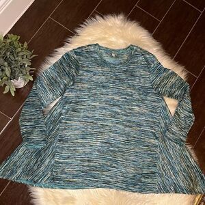 Niche textured blouse size small